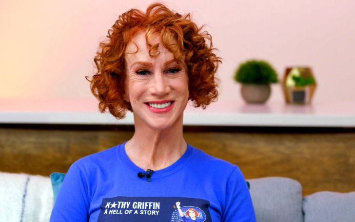 Kathy Griffin marries longtime love, on New Year